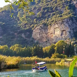 Zakkum Konukevi Dalyan